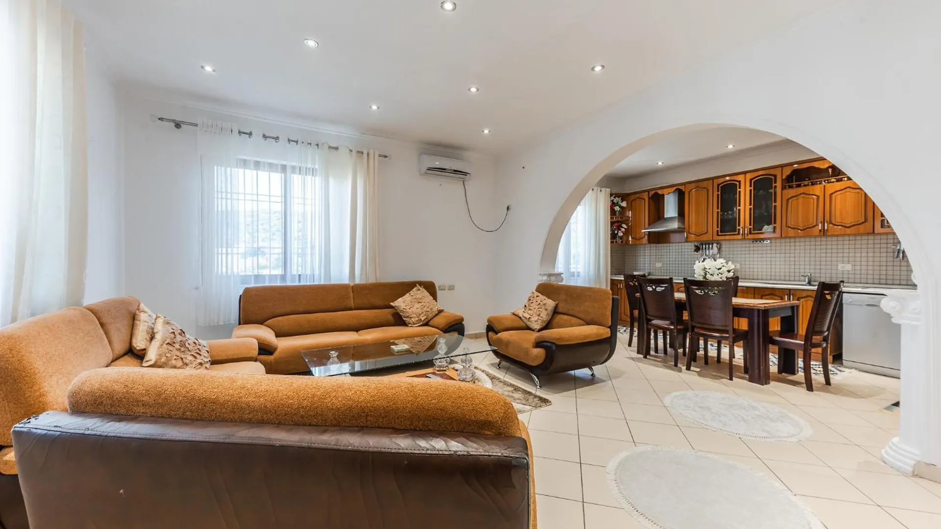 Authentic Lake View Apartment Shiroka Albania